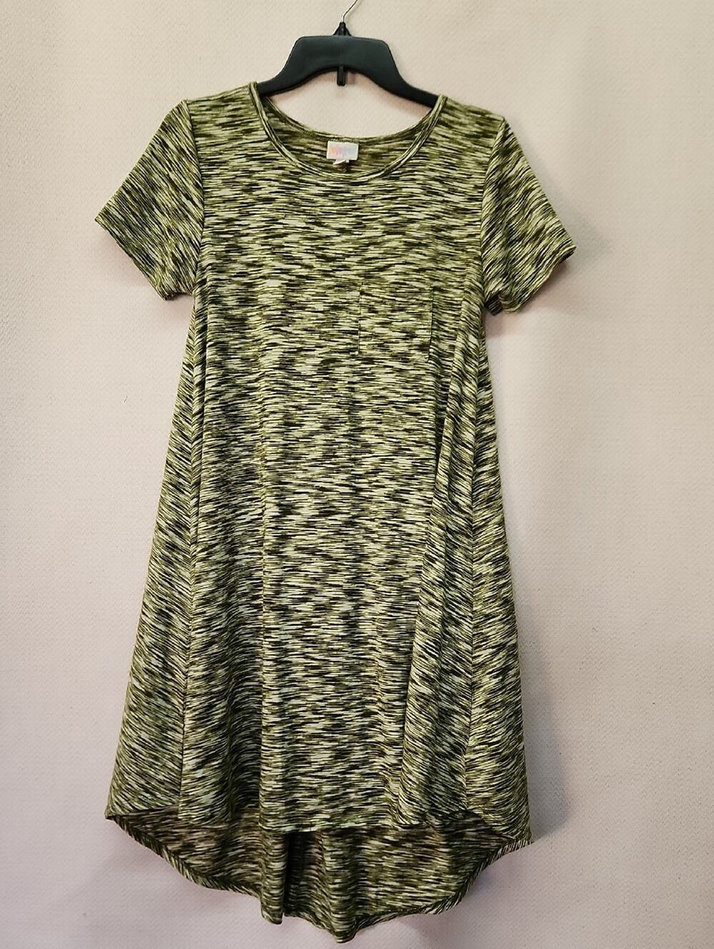 🚨2/$25 or 5/$50🚨LuLaRoe Green Space-Dye Short Sleeve Pocket Dress